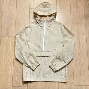 NWT Nike Air Sportswear Beige Hooded 1/2 Zip Pullover Windbreaker Coat Small
